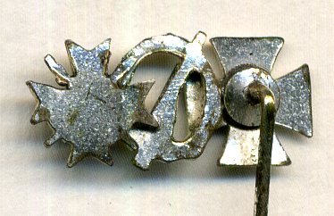 ORIGINAL Anstecknadel '57 Version EK1, Kriegsverdienstkreuz - Original post ww2 1957 pattern miniature pin badge Iron Cross 1st Class, War Merit Cross - Mini pin post war versione del 1957 originale ORIGINAL Anstecknadel '57 Version EK1, Kriegsverdienstkreuz - Original post ww2 1957 pattern miniature pin badge Iron Cross 1st Class, War Merit Cross - Mini pin post war versione del 1957 originale