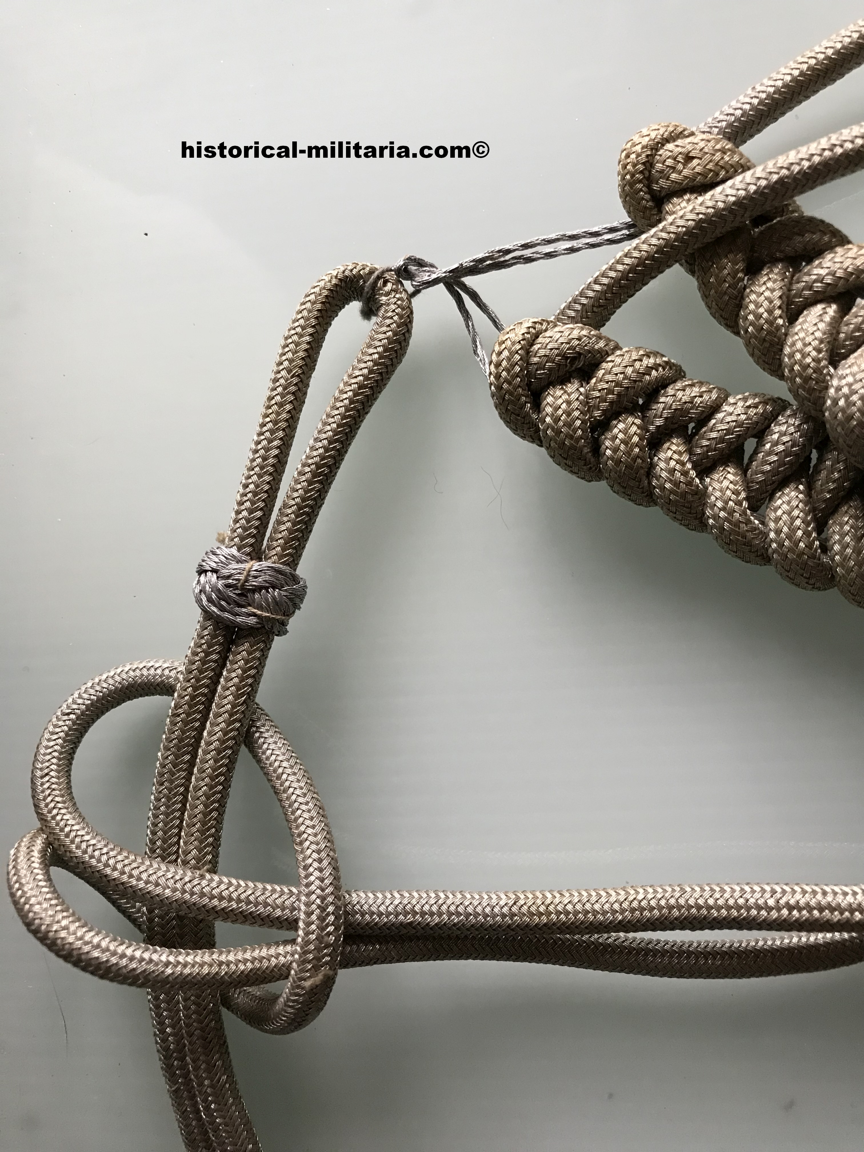 ORIGINAL Heer Paradeschnur für Offiziere Achselband Gesellschaftsanzug - Original German Army Officer Parade Tunic Aiguillette - Cordone da Parata d'Ufficiale dell'esercito tedesco originale ORIGINAL Heer Paradeschnur für Offiziere Achselband Gesellschaftsanzug - Original German Army Officer Parade Tunic Aiguillette - Cordone da Parata d'Ufficiale dell'esercito tedesco originale