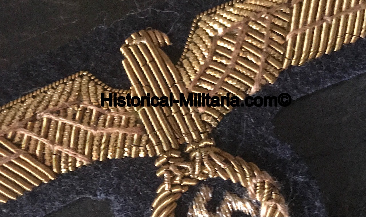 Kriegsmarine Officer breast eagle antique finish on dark blue - Brustadler Offizier Kriegsmarine alt aussehend - Aquila da Ufficiale della Kriegsmarine tedesca aspetto antico Kriegsmarine Officer breast eagle antique finish on dark blue - Brustadler Offizier Kriegsmarine alt aussehend - Aquila da Ufficiale della Kriegsmarine tedesca aspetto antico
