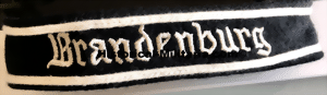 brandwhttt-small.gif brandwhttt-small.gif