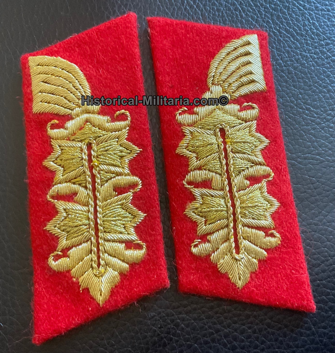GENERAL Wehrmacht Schulterklappen SET mit grossen Generalsternen German Army SET Lieutenant General with large sized General rank pips - Set da Generale dell'esercito tedesco spallin e mostrine GENERAL Wehrmacht Schulterklappen SET mit grossen Generalsternen German Army SET Lieutenant General with large sized General rank pips - Set da Generale dell'esercito tedesco spallin e mostrine