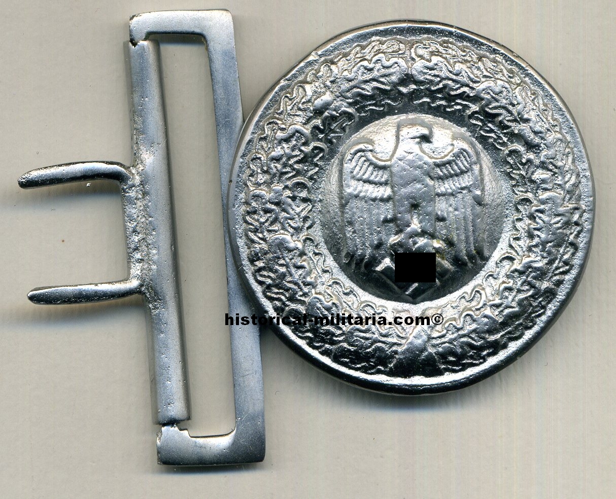 Koppelschloss Heer Metall - German Army Wehrmacht metal buckle - Fibbia dell'esercito tedesco di metallo - 1 piece left on stock Koppelschloss Heer Metall - German Army Wehrmacht metal buckle - Fibbia dell'esercito tedesco di metallo - 1 piece left on stock