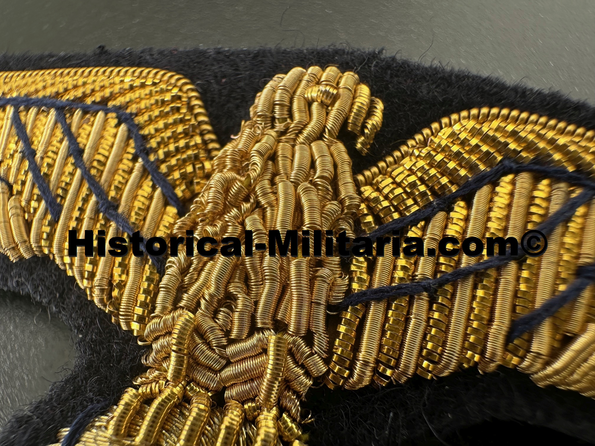 Kriegsmarine Officer breast eagle on dark blue - Brustadler Offizier Kriegsmarine auf dunkelblau - Aquila da Ufficiale Kriegsmarinesu pannp blu - Aigle de poitrine Officier sur bleu foncé Kriegsmarine Officer breast eagle on dark blue - Brustadler Offizier Kriegsmarine auf dunkelblau - Aquila da Ufficiale Kriegsmarinesu pannp blu - Aigle de poitrine Officier sur bleu foncé