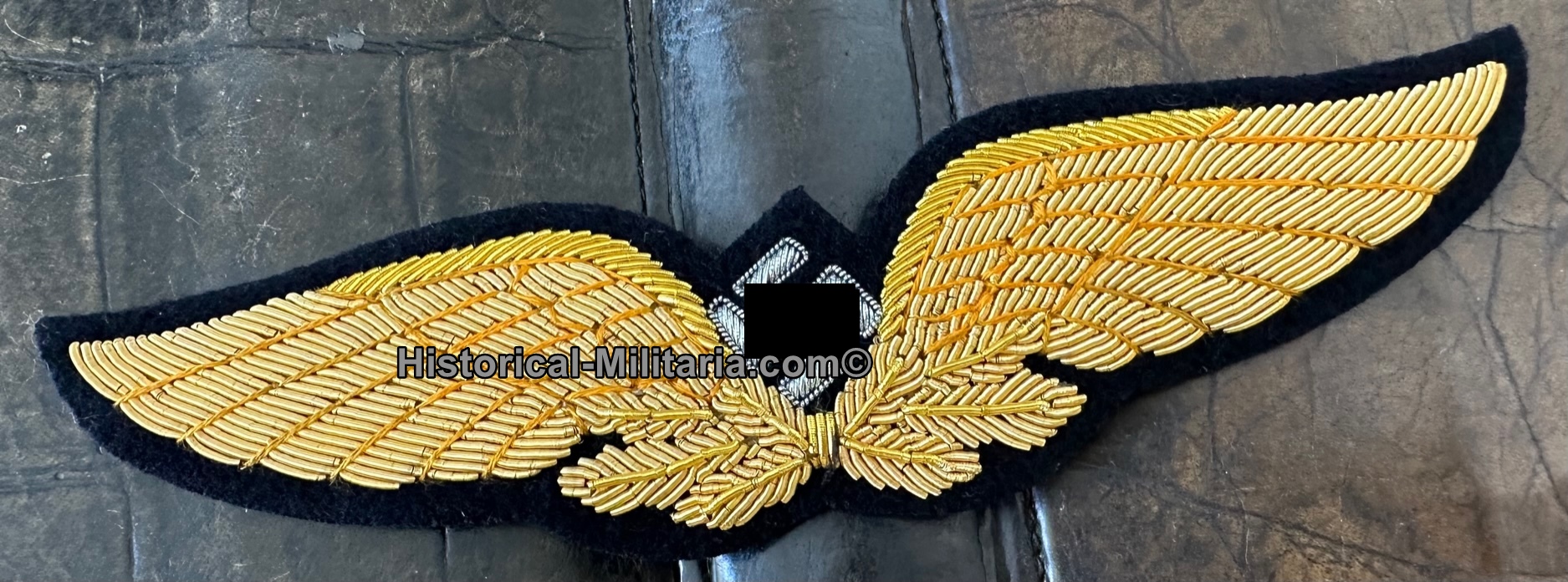 Luftwaffe Civil Pilot's Cap Badge SET + cap cord - Luftwaffenschwinge ziviles Mützenabzeichen für Piloten Testpiloten + Mützenkordel zivil - Set fregio per i Piloti civili della Luftwaffe con cordone Luftwaffe Civil Pilot's Cap Badge SET + cap cord - Luftwaffenschwinge ziviles Mützenabzeichen für Piloten Testpiloten + Mützenkordel zivil - Set fregio per i Piloti civili della Luftwaffe con cordone