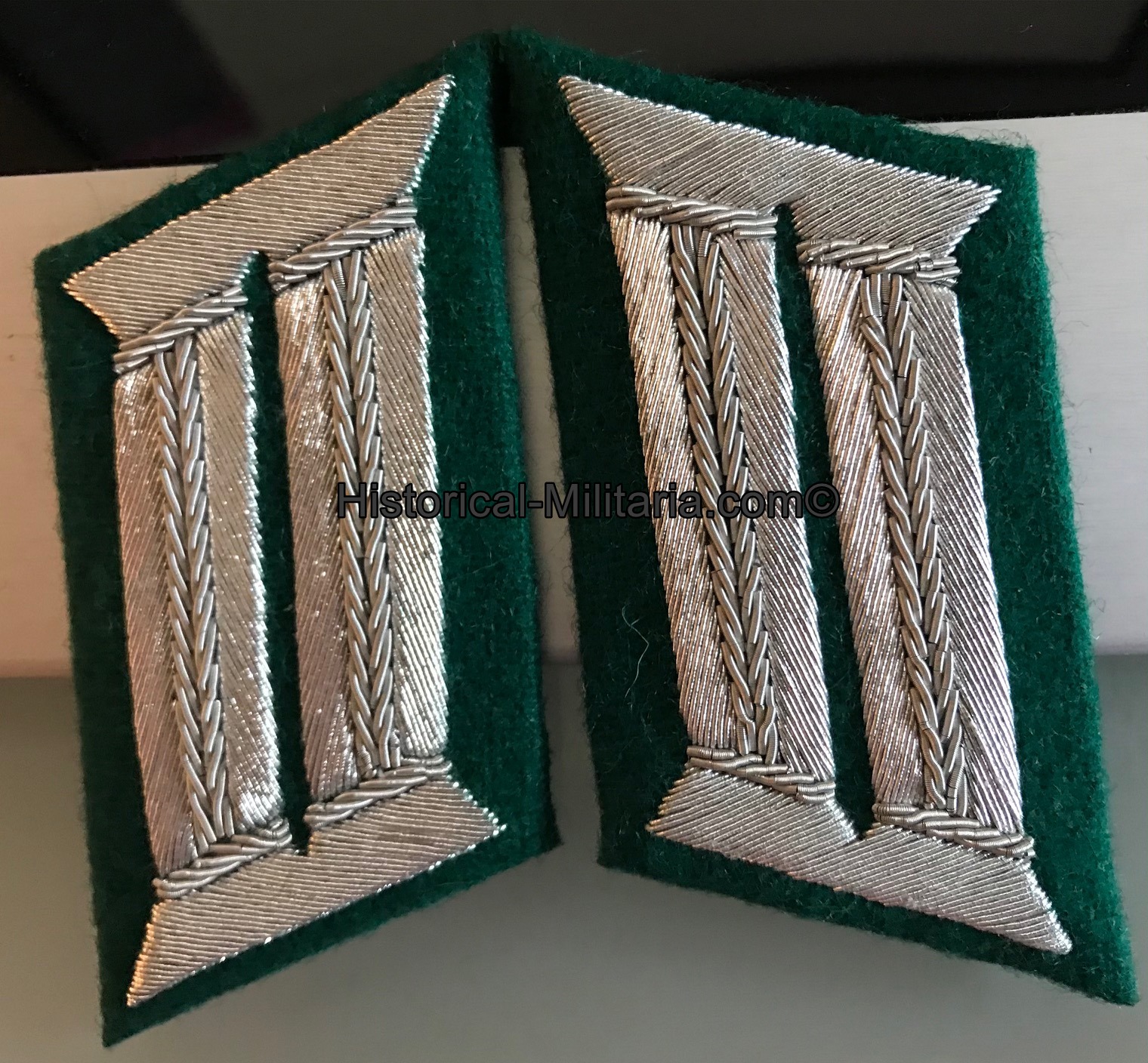 Waffenrock Heer Set Gebirgstruppen Jägertruppe Leutnant Schulterklappen Kragenspiegel - Army Mountain Troops 2nd Lieutenant Dress Tunic set - Set da Sottotenente Cacciatori di montagna da città Waffenrock Heer Set Gebirgstruppen Jägertruppe Leutnant Schulterklappen Kragenspiegel - Army Mountain Troops 2nd Lieutenant Dress Tunic set - Set da Sottotenente Cacciatori di montagna da città