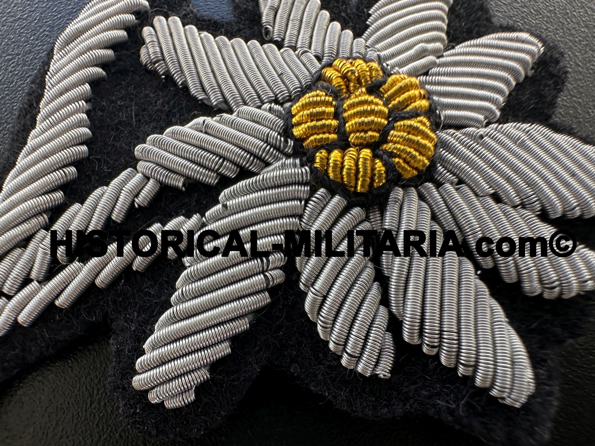 Waffen-SS Mountain Troops Officer SET SS Edelweiss + woven Officer eagle - SET SS Offizier Gebirgsjäger SS Mützenedelweiss + gewebter SS Mützenadler silber Offizier - SET da Ufficiale cacciatori SS Jager aquila argento tipo bevo + Edelweiss SS Waffen-SS Mountain Troops Officer SET SS Edelweiss + woven Officer eagle - SET SS Offizier Gebirgsjäger SS Mützenedelweiss + gewebter SS Mützenadler silber Offizier - SET da Ufficiale cacciatori SS Jager aquila argento tipo bevo + Edelweiss SS