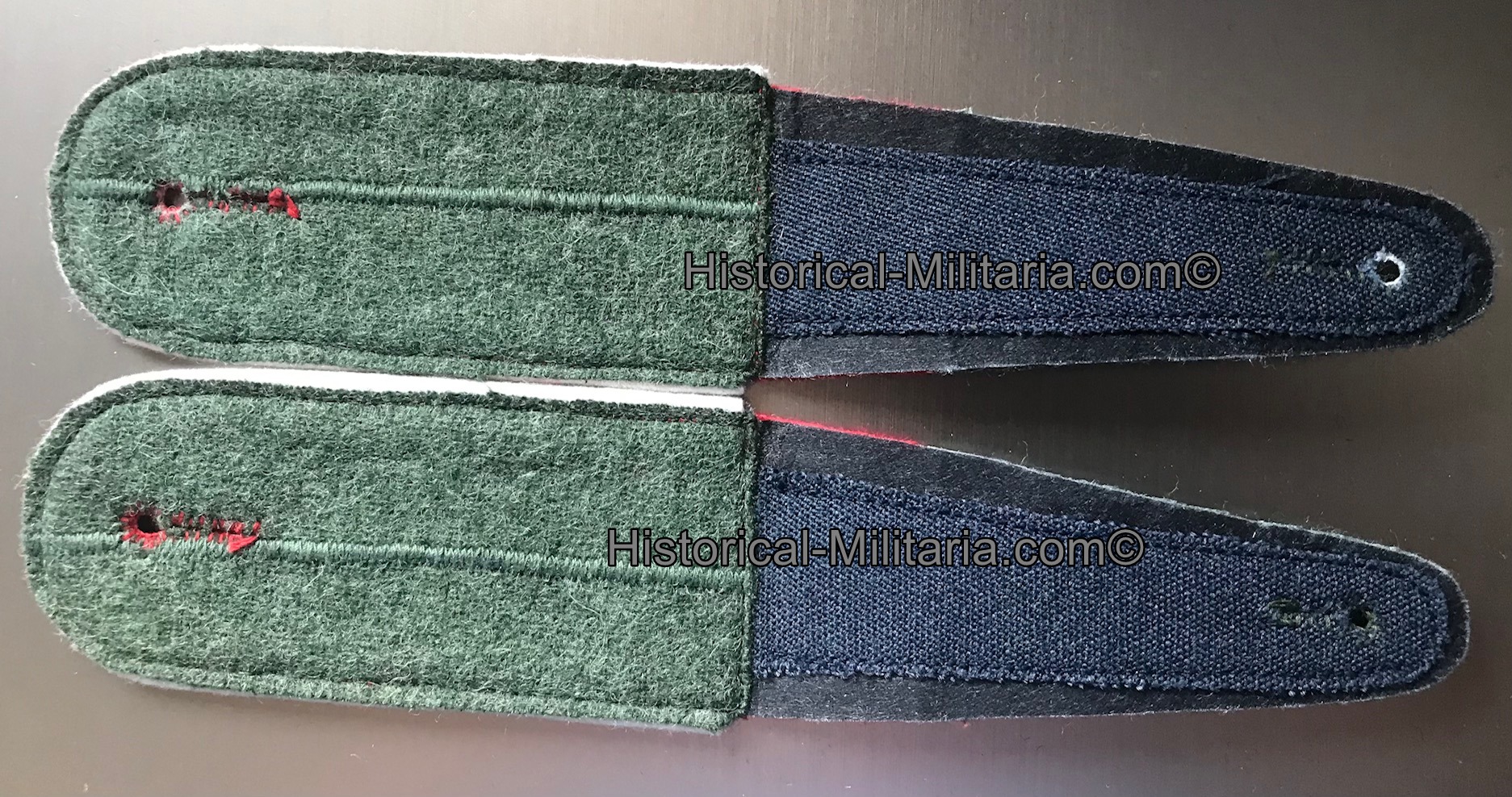 SS-Sturmmann Waffen-SS Kragenspiegel Set italienische Freiwillige in der SS - SET Italian Volunteer Waffen-SS collar tabs Private First Class - SET da Caporale delle Waffen-SS Italiana su panno rosso SS-Sturmmann Waffen-SS Kragenspiegel Set italienische Freiwillige in der SS - SET Italian Volunteer Waffen-SS collar tabs Private First Class - SET da Caporale delle Waffen-SS Italiana su panno rosso