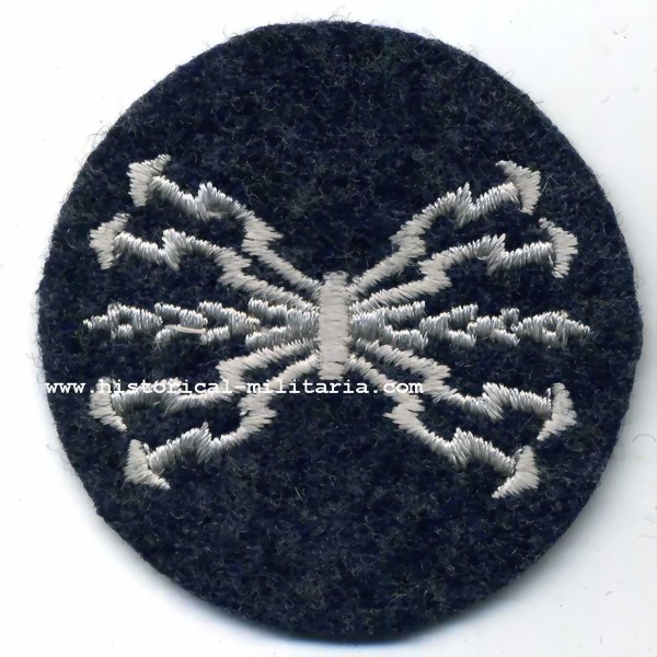 emsi065w-large.jpg emsi065w-large.jpg