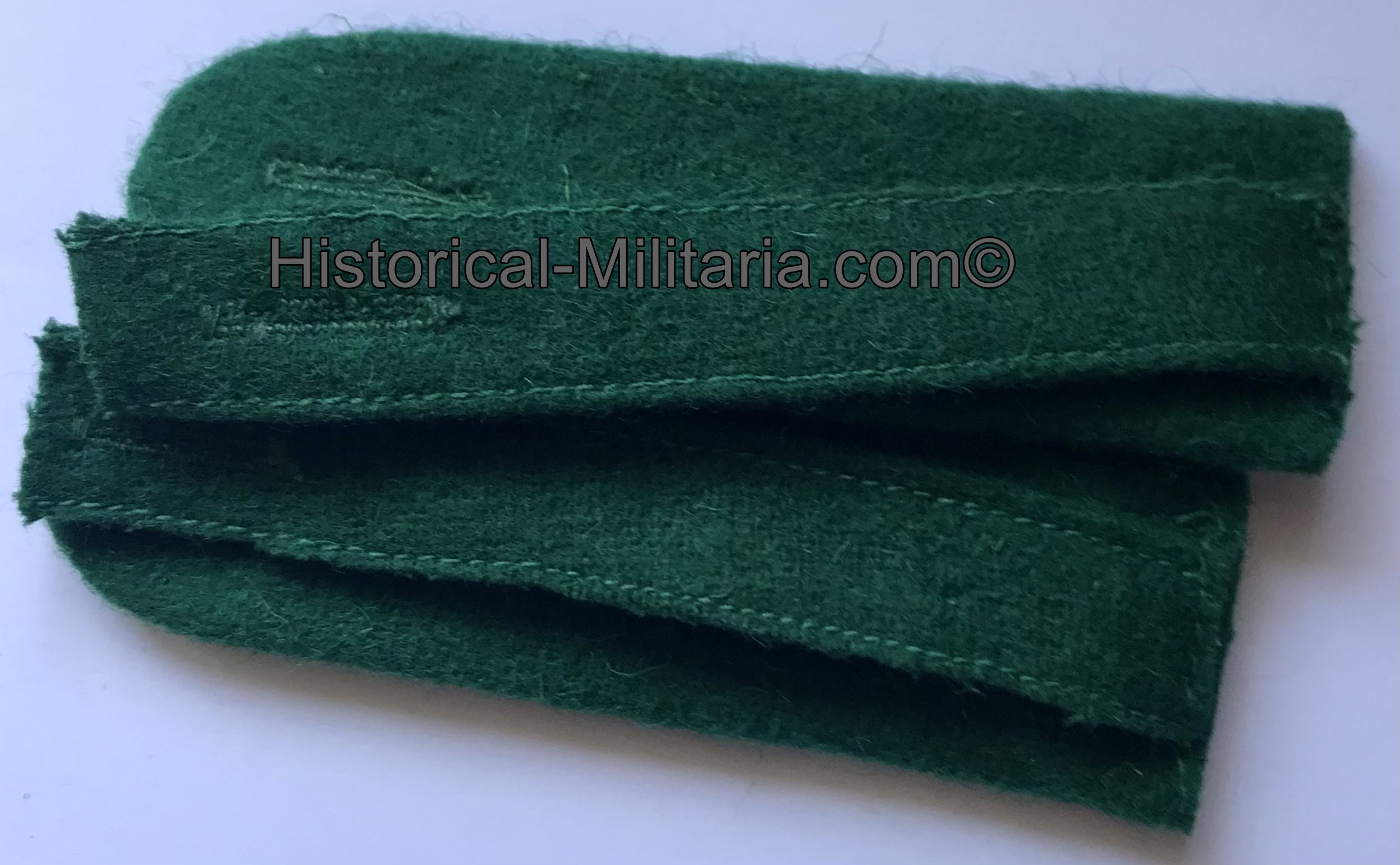 Wehrmacht Gebirgstruppen Jägertruppe Hauptmann Schulterklappen - Army Mountain Troops Captain shoulder boards - Spalline da Capitano dei Cacciatori di montagna della Heer Wehrmacht Gebirgstruppen Jägertruppe Hauptmann Schulterklappen - Army Mountain Troops Captain shoulder boards - Spalline da Capitano dei Cacciatori di montagna della Heer