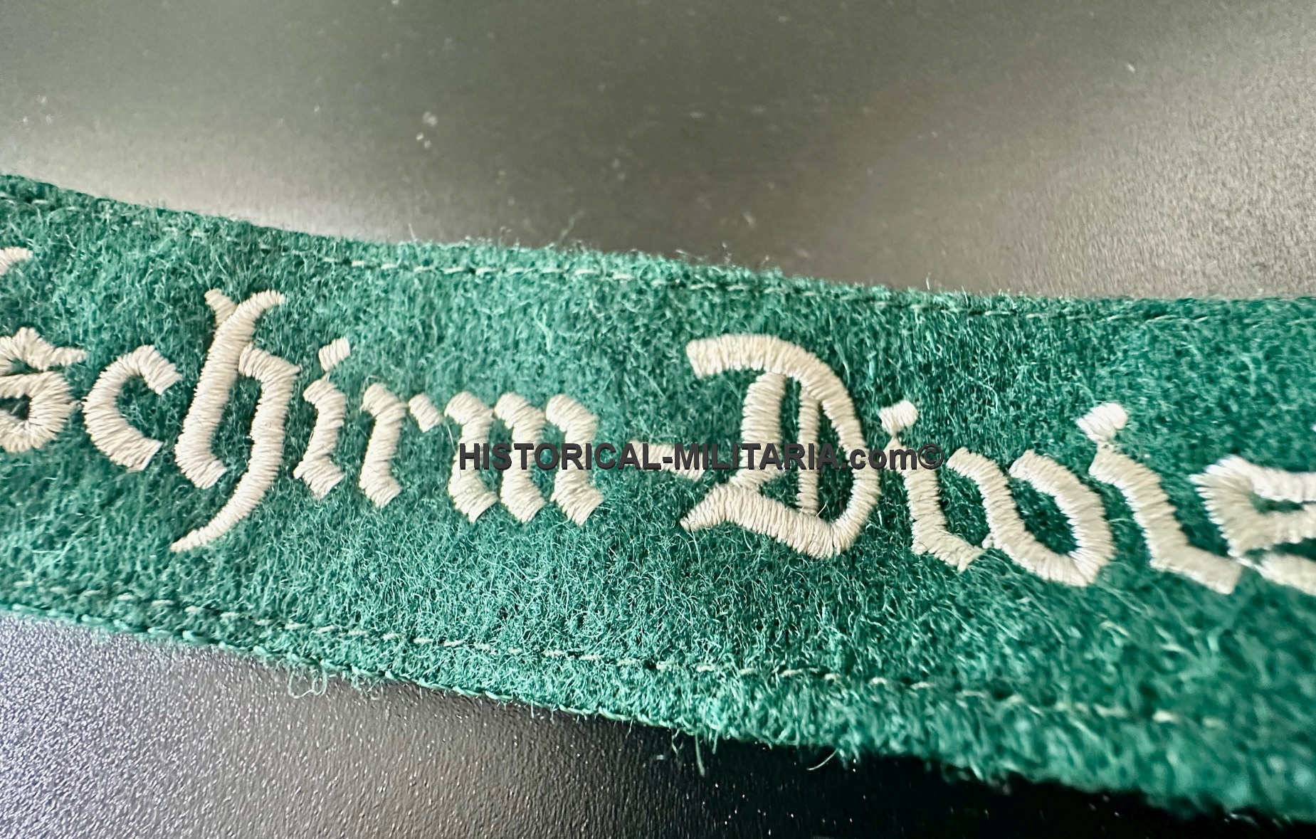 Luftwaffe Fallschirm-Division cuff title of 7th Flieger ( Fallschirm ) Division - Ärmelband Luftwaffe Fallschirm-Division - Fascia da braccio Fallschirm-Division della Luftwaffe tedesca Luftwaffe Fallschirm-Division cuff title of 7th Flieger ( Fallschirm ) Division - Ärmelband Luftwaffe Fallschirm-Division - Fascia da braccio Fallschirm-Division della Luftwaffe tedesca