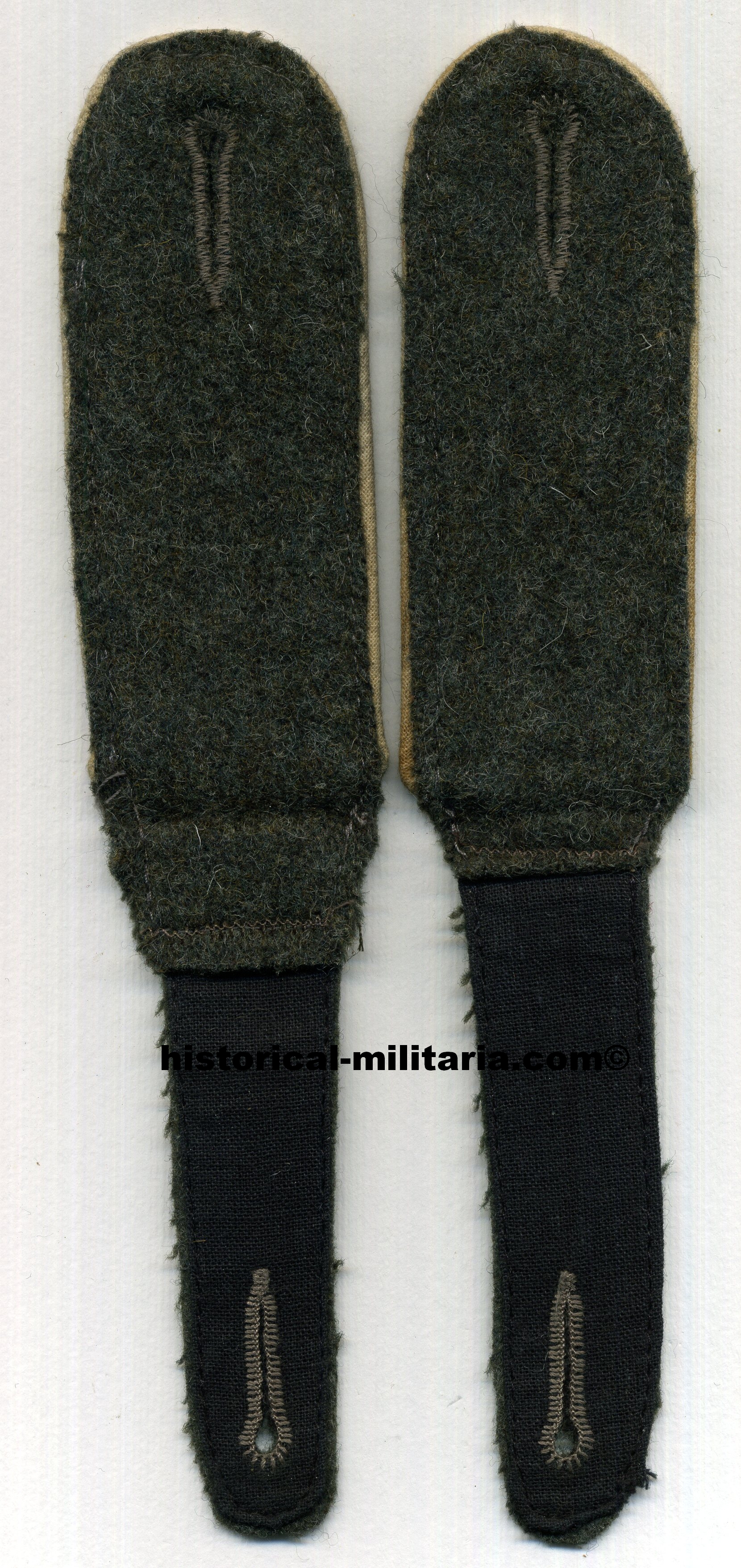 ORIGINAL WH Heer Mannschaftsschulterklappen im Infanterie Regiment " Großdeutschland " - Original German Army Grossdeutschland Infantry Regiment Enlisted Men shoulder straps - Paio di spalline originali da truppa di fanteria della " Grossdeutschland " ORIGINAL WH Heer Mannschaftsschulterklappen im Infanterie Regiment " Großdeutschland " - Original German Army Grossdeutschland Infantry Regiment Enlisted Men shoulder straps - Paio di spalline originali da truppa di fanteria della " Grossdeutschland "