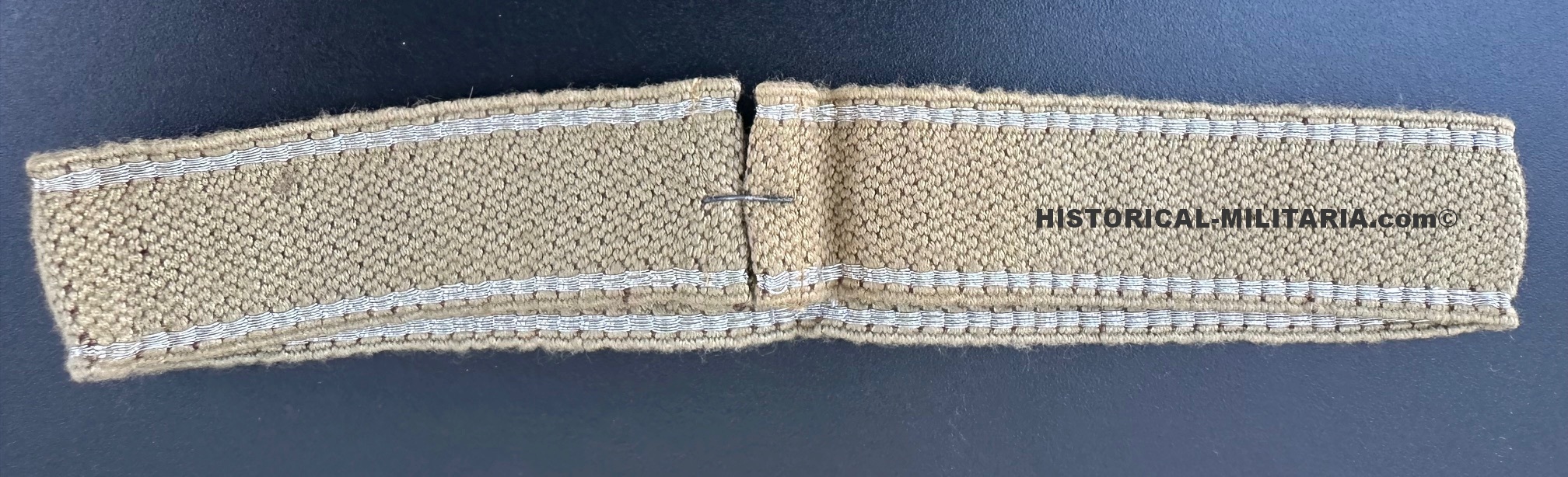 Feldgendarmerie altes Ärmelband gestickt - German Army old embroidered Feldgendarmerie cuff title - Fascia da braccio della Feldgendarmerie esercito tedesco Feldgendarmerie altes Ärmelband gestickt - German Army old embroidered Feldgendarmerie cuff title - Fascia da braccio della Feldgendarmerie esercito tedesco
