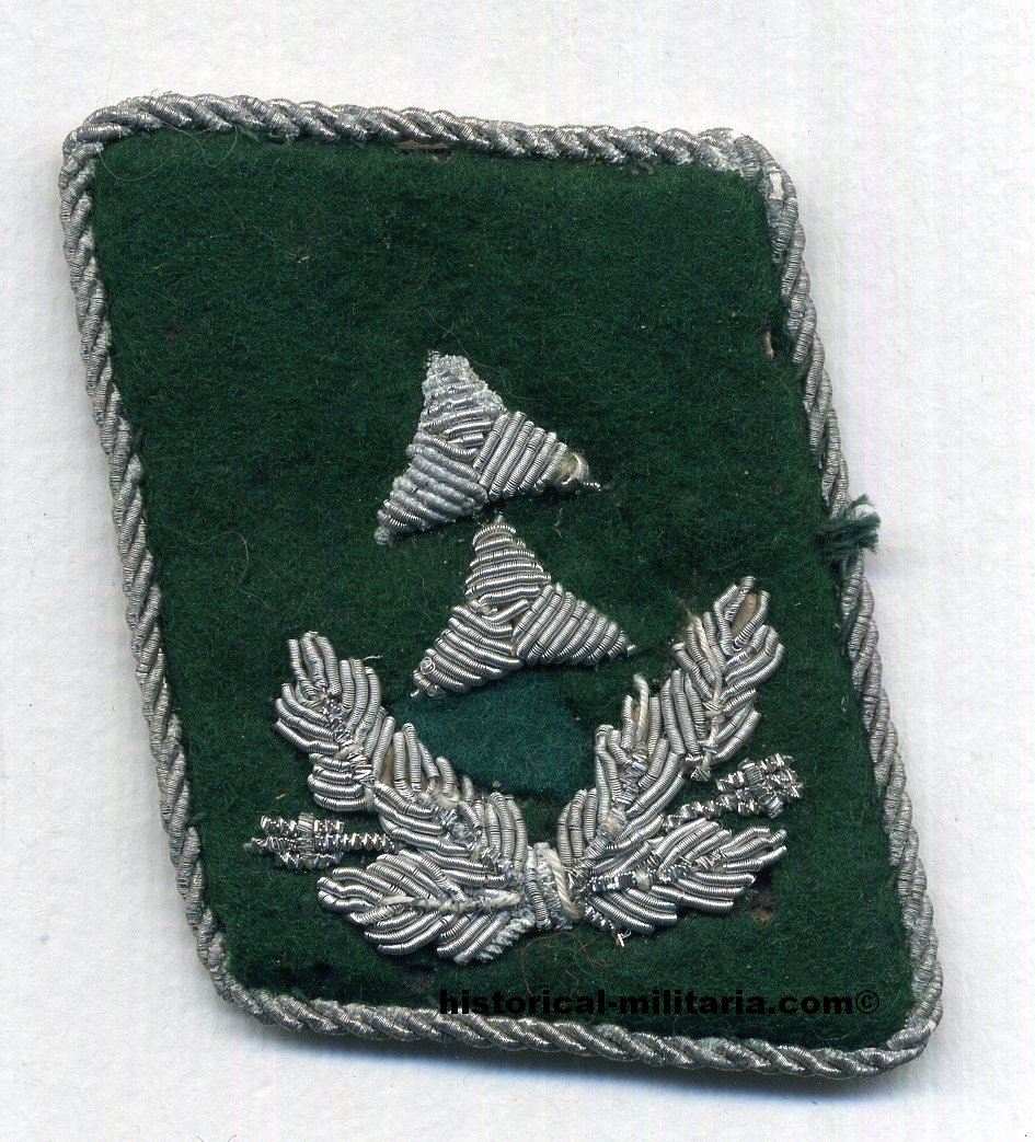 ORIGINAL Luftwaffe Beamter Schulterklappen und Einzel Kragenspiegel - Original Luftwaffe Administrative Official shoulder boards and single collar tab - Luftwaffe Amministrazione spalline e una mostrina originale ORIGINAL Luftwaffe Beamter Schulterklappen und Einzel Kragenspiegel - Original Luftwaffe Administrative Official shoulder boards and single collar tab - Luftwaffe Amministrazione spalline e una mostrina originale