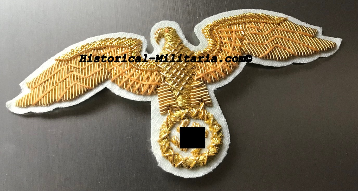 Diplomatic & Government Corps High Leader with wider(!) summer visor cap eagle SET gold - Diplomaten Mützenadler für Hohe Offiziere im Diplomatischen Korps gold - Aquila da Ufficiale di grado superiore del corpo diplomatico oro Diplomatic & Government Corps High Leader with wider(!) summer visor cap eagle SET gold - Diplomaten Mützenadler für Hohe Offiziere im Diplomatischen Korps gold - Aquila da Ufficiale di grado superiore del corpo diplomatico oro