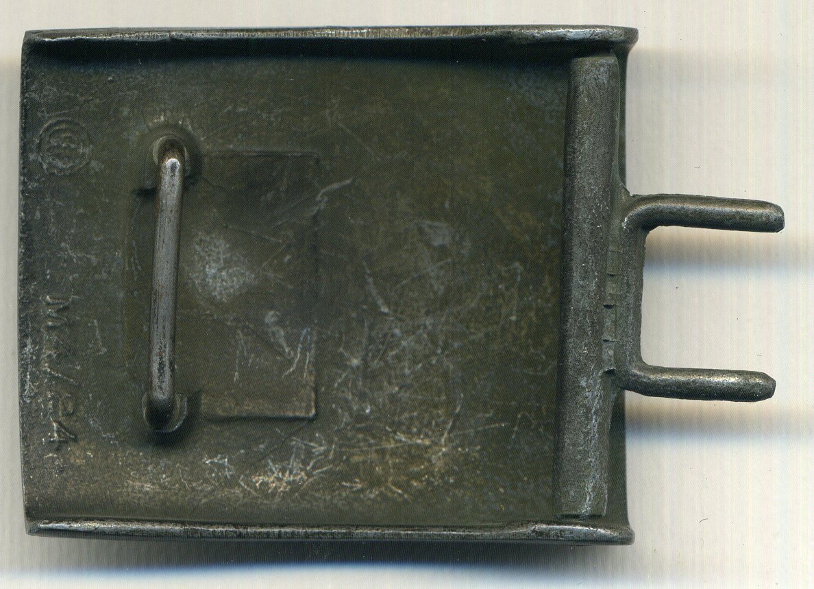 Hitlerjugend M4 /24 belt buckle Blut und Ehre - HJ Koppelschloss Hitlerjugend Blut und Ehre - Fibbia HJ della Hitlerjugend Blut und Ehre M4/ 24 ( Friedrich Linden, Lüdenscheid ) Hitlerjugend M4 /24 belt buckle Blut und Ehre - HJ Koppelschloss Hitlerjugend Blut und Ehre - Fibbia HJ della Hitlerjugend Blut und Ehre M4/ 24 ( Friedrich Linden, Lüdenscheid )