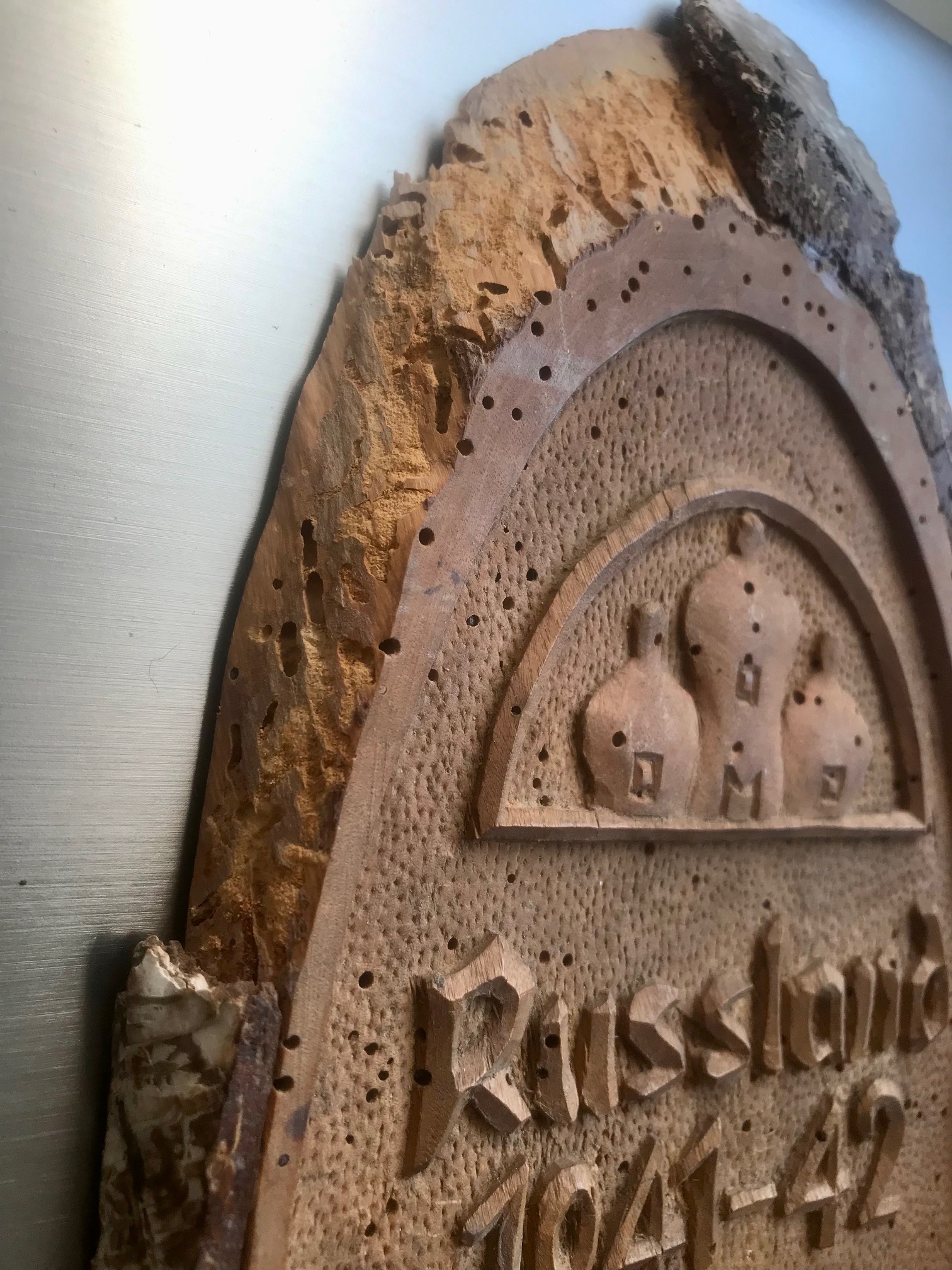 Original Kriegsgefangenschaft Holzschnitzerei Russland 1941-42 Posen - POW wood carving Russia 1941-42 Poznan - Prigioniero di guerra intaglio del legno Russia 1941-42 Poznan Original Kriegsgefangenschaft Holzschnitzerei Russland 1941-42 Posen - POW wood carving Russia 1941-42 Poznan - Prigioniero di guerra intaglio del legno Russia 1941-42 Poznan