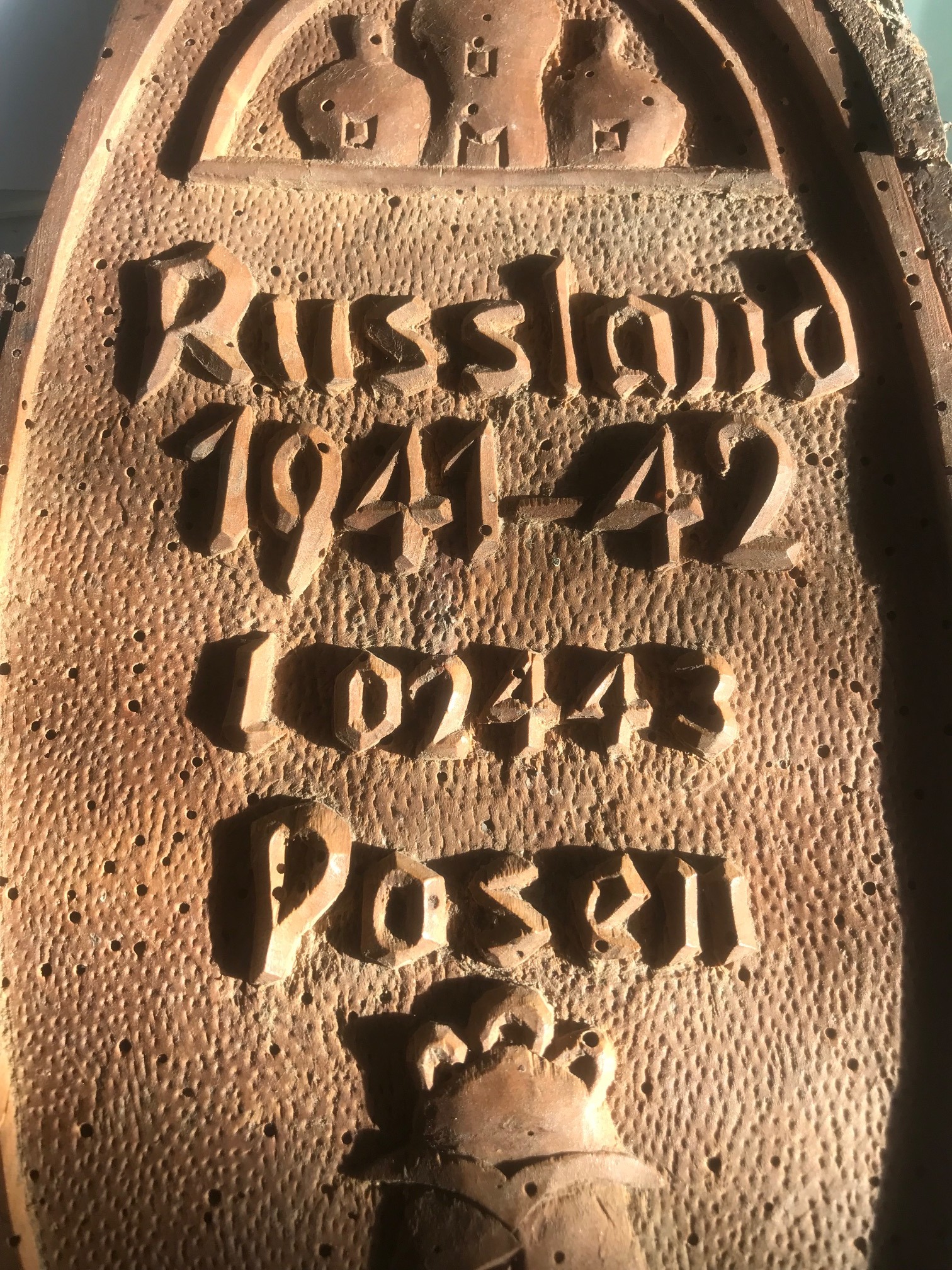 Original Kriegsgefangenschaft Holzschnitzerei Russland 1941-42 Posen - POW wood carving Russia 1941-42 Poznan - Prigioniero di guerra intaglio del legno Russia 1941-42 Poznan Original Kriegsgefangenschaft Holzschnitzerei Russland 1941-42 Posen - POW wood carving Russia 1941-42 Poznan - Prigioniero di guerra intaglio del legno Russia 1941-42 Poznan