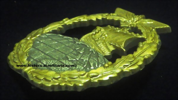 Kriegsmarine Hilfskreuzer Kriegsabzeichen 1941-1945 - Kriegsmarine Merchant Raider Badge Kriegsmarine Hilfskreuzer Kriegsabzeichen 1941-1945 - Kriegsmarine Merchant Raider Badge