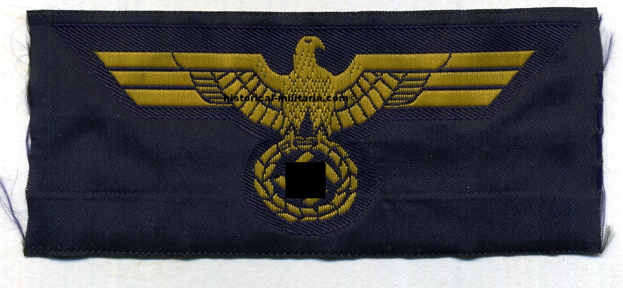 Kriegsmarine EM/ NCO woven breast eagle on navy dark blue - Kriegsmarine Mannschaftsadler auf blau - Aquila da petto della Kriegsmarine tedesca per le truppe su panno blu Kriegsmarine EM/ NCO woven breast eagle on navy dark blue - Kriegsmarine Mannschaftsadler auf blau - Aquila da petto della Kriegsmarine tedesca per le truppe su panno blu