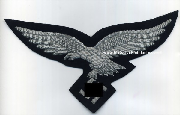 Luftwaffe Officer large CAPE Eagle " Spanier " on deep dark blue - Luftwaffen Adler Offizier gross auf blauschwarz für den Umhängemantel - Aquila della Luftwaffe da Ufficiale su panno nero taglia grande per la mantellina Luftwaffe Officer large CAPE Eagle " Spanier " on deep dark blue - Luftwaffen Adler Offizier gross auf blauschwarz für den Umhängemantel - Aquila della Luftwaffe da Ufficiale su panno nero taglia grande per la mantellina