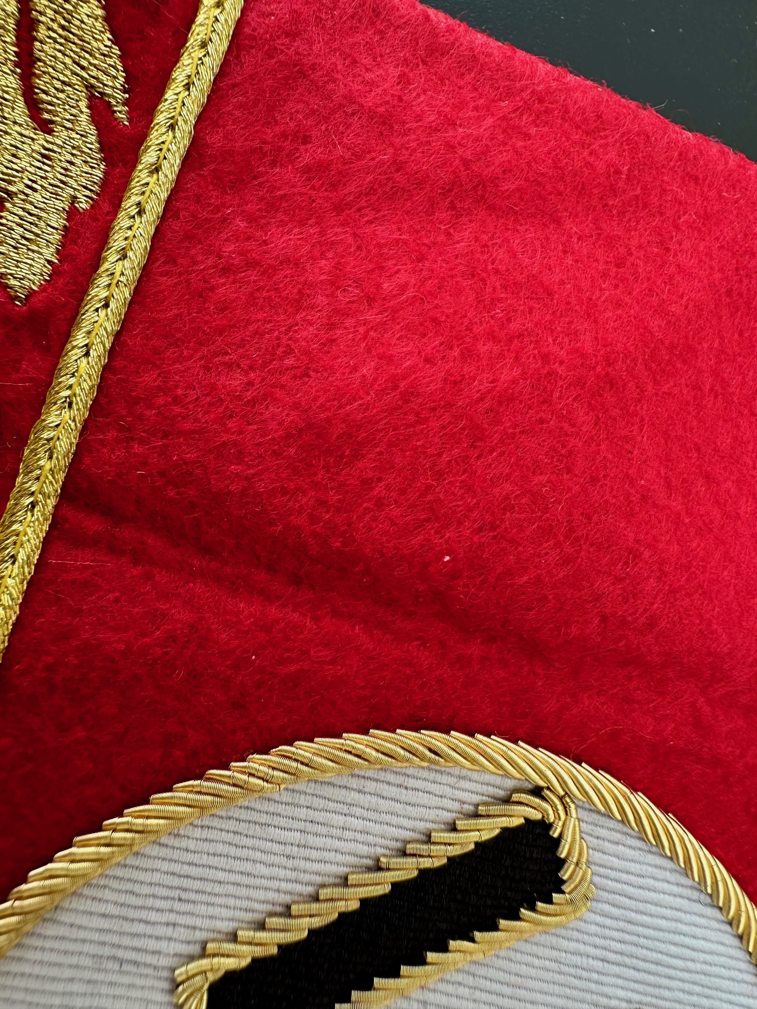 GAU NSDAP armband for Gau Province Leader of a main office - NSDAP Leiter eines Hauptamtes im Gau - Fascia da braccio NSDAP Capo di un ufficio centrale nel Gau2nd choice ! Price reduced! Poor fabric GAU NSDAP armband for Gau Province Leader of a main office - NSDAP Leiter eines Hauptamtes im Gau - Fascia da braccio NSDAP Capo di un ufficio centrale nel Gau2nd choice ! Price reduced! Poor fabric