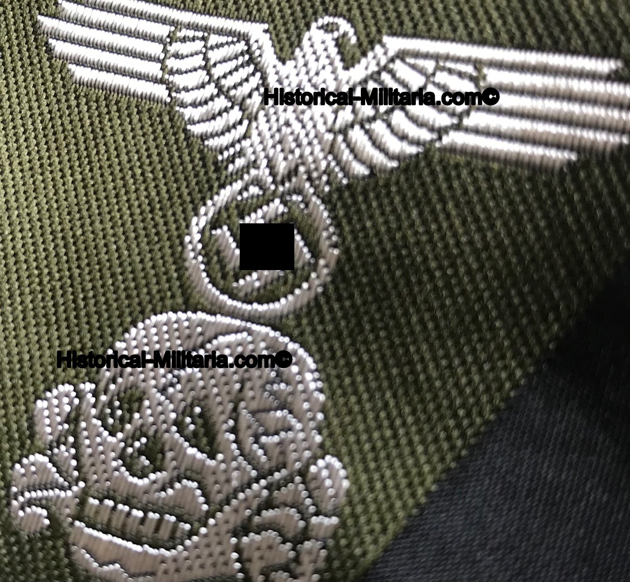 Waffen-SS Officer cap insignia M 43 trapezoid woven on green - Waffen-SS Mützentrapez Offizier gewebt auf grün - Trapezio da Ufficiale delle Waffen-SS M43 su panno verde tipo bevo Waffen-SS Officer cap insignia M 43 trapezoid woven on green - Waffen-SS Mützentrapez Offizier gewebt auf grün - Trapezio da Ufficiale delle Waffen-SS M43 su panno verde tipo bevo