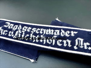 richtnr1t-small.gif richtnr1t-small.gif