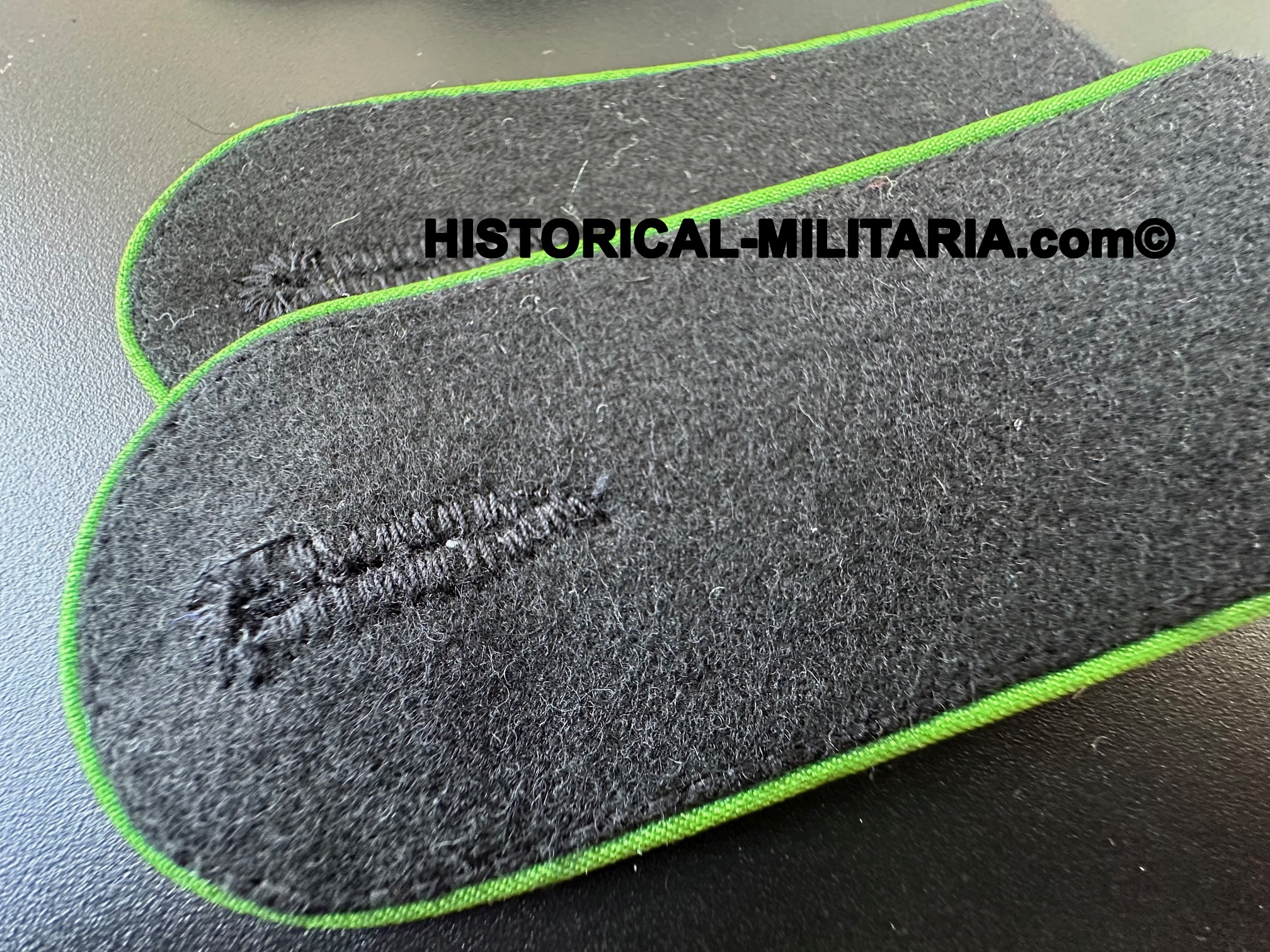 Waffen-SS Schulterklappen SS/SD Mannschaften Waffen-SS Sicherheitsdienst Enlisted SS/SD Security Service SS-Man shoulder straps - Waffen-SS spalline da truppa servizio di vigilanza da truppa SS/ SD Waffen-SS Schulterklappen SS/SD Mannschaften Waffen-SS Sicherheitsdienst Enlisted SS/SD Security Service SS-Man shoulder straps - Waffen-SS spalline da truppa servizio di vigilanza da truppa SS/ SD