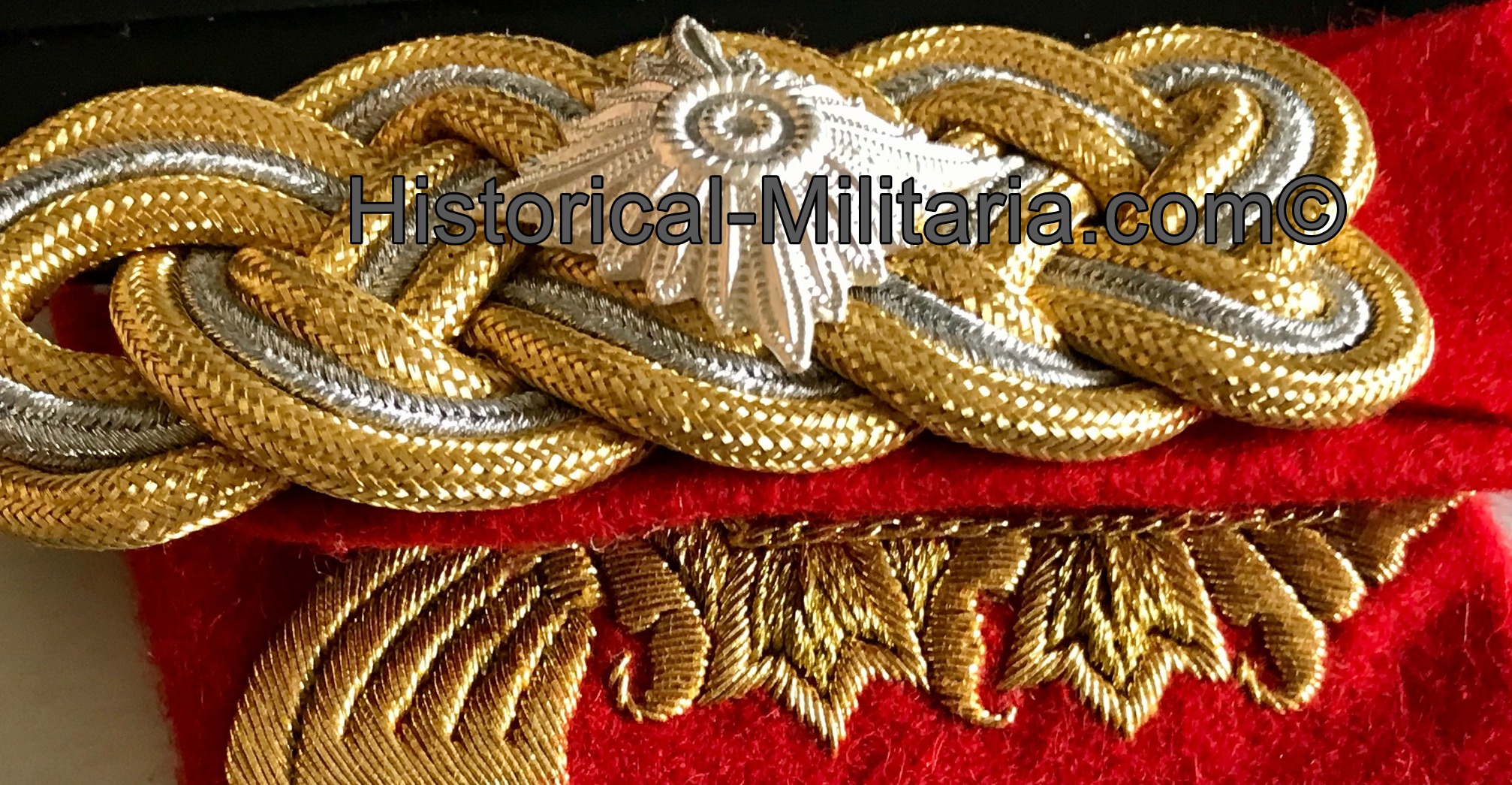 Generalleutnant Wehrmacht SET mit grossen Generalsternen - German Army Major General shoulder boards set with large sized General pips - Set da Generale di Divisione dell'esercito tedesco Heer Generalleutnant Wehrmacht SET mit grossen Generalsternen - German Army Major General shoulder boards set with large sized General pips - Set da Generale di Divisione dell'esercito tedesco Heer