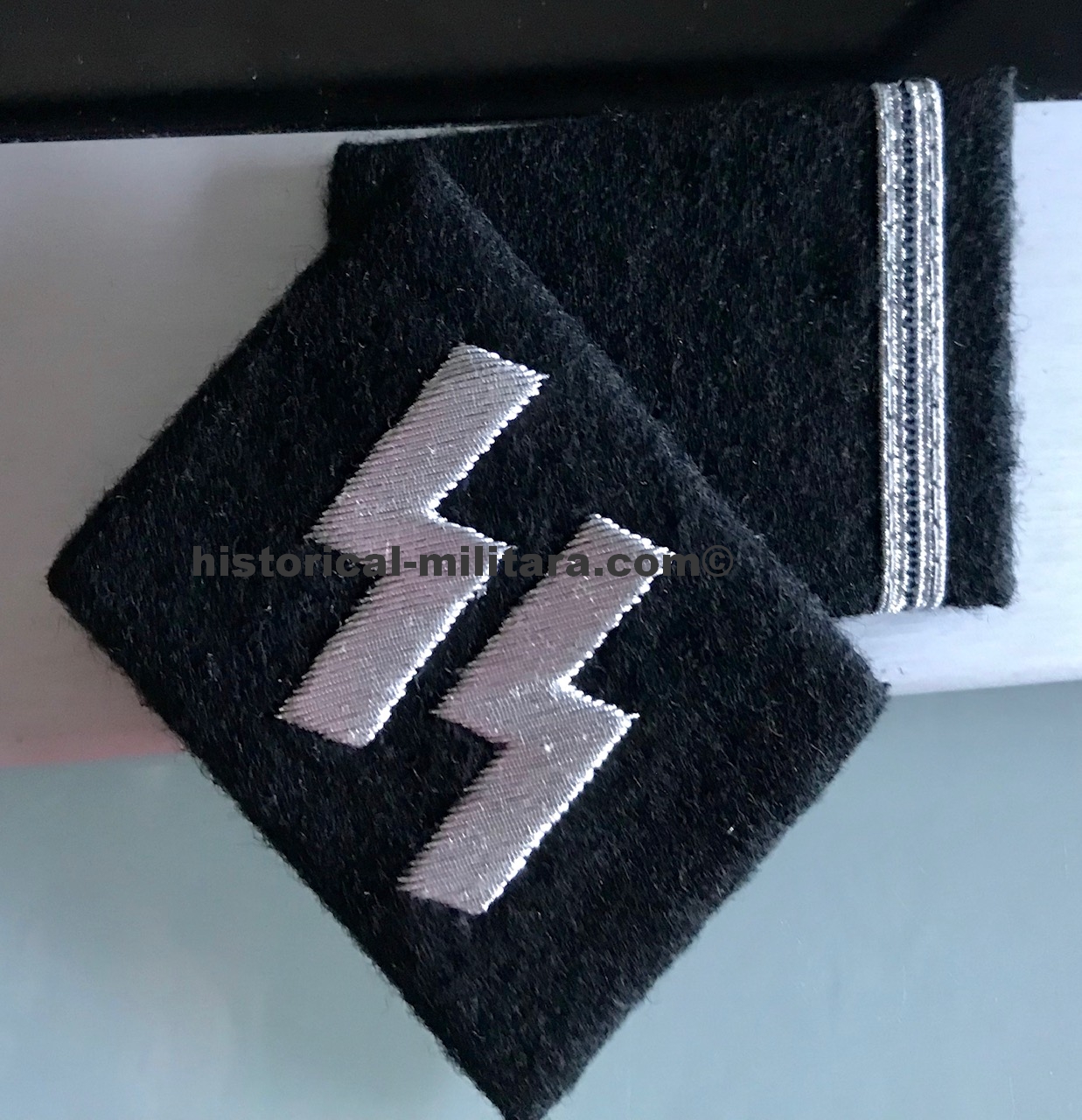 SS-Sturmmann Waffen-SS Kragenspiegel silber - Private First Class SS collar tabs silver - mostrine da Caporale delle Waffen-SS in argento SS-Sturmmann Waffen-SS Kragenspiegel silber - Private First Class SS collar tabs silver - mostrine da Caporale delle Waffen-SS in argento