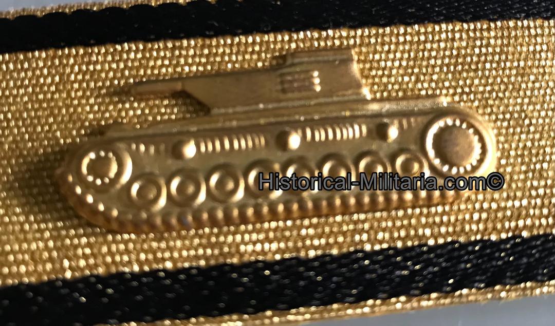 Tank Destruction Badge in GOLD - Sonderabzeichen für das Niederkämpfen von Panzerkampfwagen durch Einzelkämpfer in gold Panzervernichtungsabzeichen - Distintivo di distruttore di carri DORATO Tank Destruction Badge in GOLD - Sonderabzeichen für das Niederkämpfen von Panzerkampfwagen durch Einzelkämpfer in gold Panzervernichtungsabzeichen - Distintivo di distruttore di carri DORATO