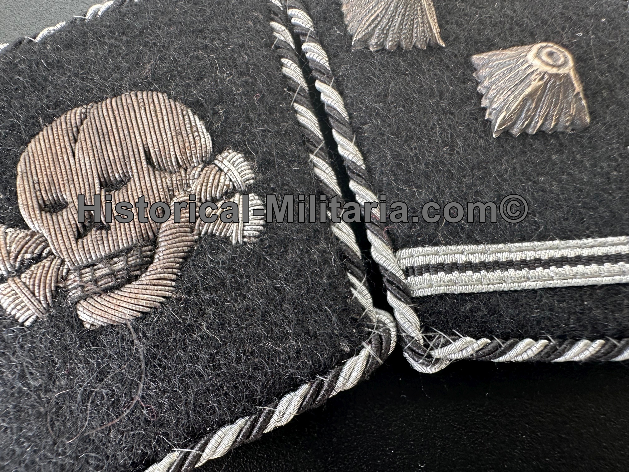 SS-Totenkopfverbände SS-Obersturmführer SSVT Kragenspiegel SS-Totenkopfverbände SS-VT First Lieutenant SS vertical collar tabs - Mostrine da Tenente delle SS-VT Unità Testa di Morto - 1 x left on stock SS-Totenkopfverbände SS-Obersturmführer SSVT Kragenspiegel SS-Totenkopfverbände SS-VT First Lieutenant SS vertical collar tabs - Mostrine da Tenente delle SS-VT Unità Testa di Morto - 1 x left on stock