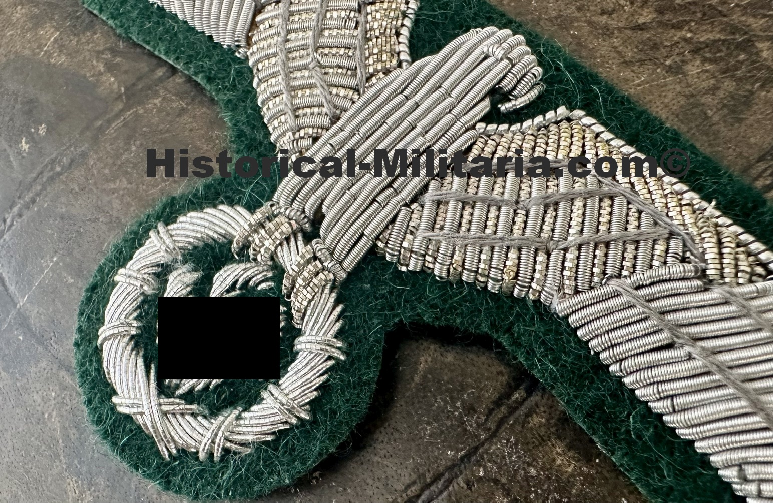 German Wehrmacht Brustadler Offizier auf grün - German Army Officer breast eagle on green - Aquila da petto da Ufficiale su panno verde esercito tedesco German Wehrmacht Brustadler Offizier auf grün - German Army Officer breast eagle on green - Aquila da petto da Ufficiale su panno verde esercito tedesco