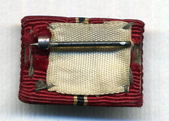 ORIGINAL 1er Feldspange "Winterschlacht im Osten 1941/ 42 " - ORIGINAL single placed ribbon bar Russian Front Medal ribbon - ORIGINALE medaglia per la campagna d'inverno 1941-42 in Russia ORIGINAL 1er Feldspange "Winterschlacht im Osten 1941/ 42 " - ORIGINAL single placed ribbon bar Russian Front Medal ribbon - ORIGINALE medaglia per la campagna d'inverno 1941-42 in Russia