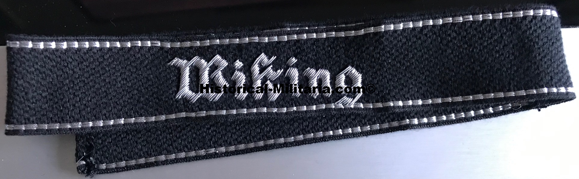 7.SS-Panzer-Regt. 5 Division Wiking Officer cuff title - Ärmelstreifen für Offiziere und Führer der Waffen-SS - Fascia da braccio SS Panzer Regiment Wiking da Ufficiale - 1 x left on stock 7.SS-Panzer-Regt. 5 Division Wiking Officer cuff title - Ärmelstreifen für Offiziere und Führer der Waffen-SS - Fascia da braccio SS Panzer Regiment Wiking da Ufficiale - 1 x left on stock