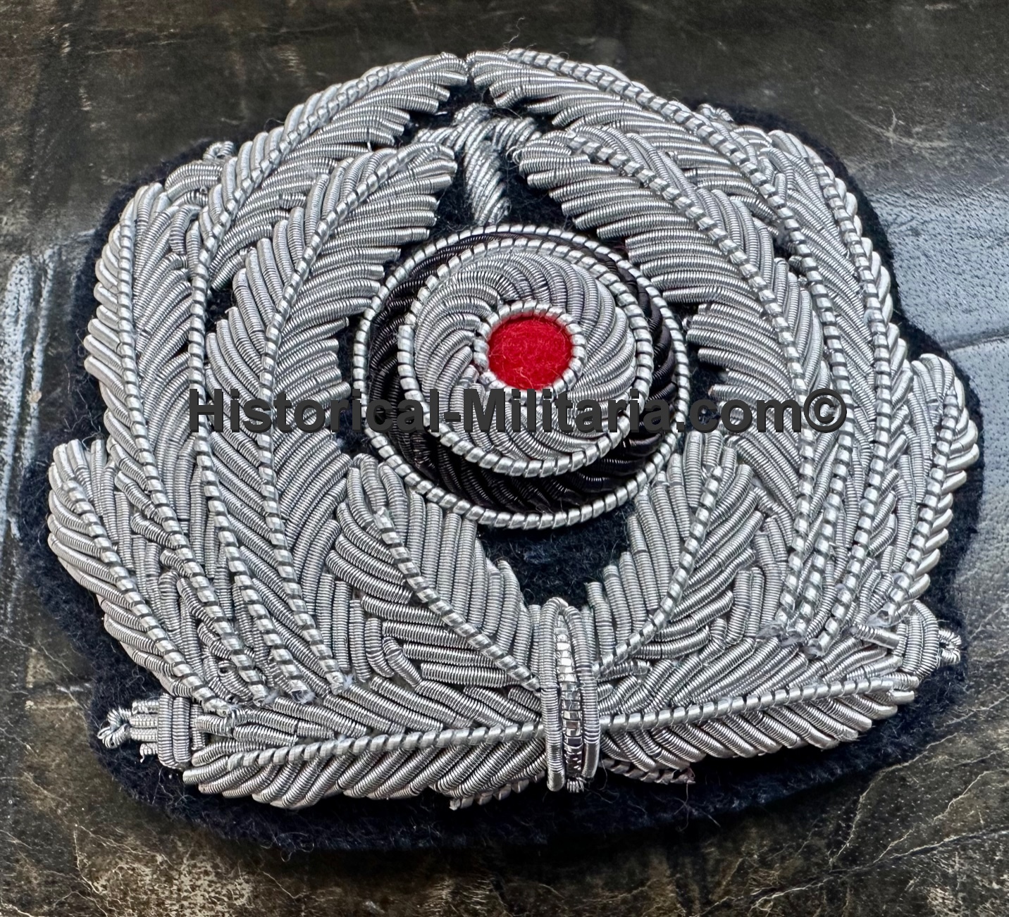 Kriegsmarine German Navy Chaplain Officer M1942 wreath - Kriegsmarine Pfarrer Mützenkranz M1942 - Fregio da Ufficiale M1942 della Kriegsmarine tedesca da Prete Pfarrer Kriegsmarine German Navy Chaplain Officer M1942 wreath - Kriegsmarine Pfarrer Mützenkranz M1942 - Fregio da Ufficiale M1942 della Kriegsmarine tedesca da Prete Pfarrer